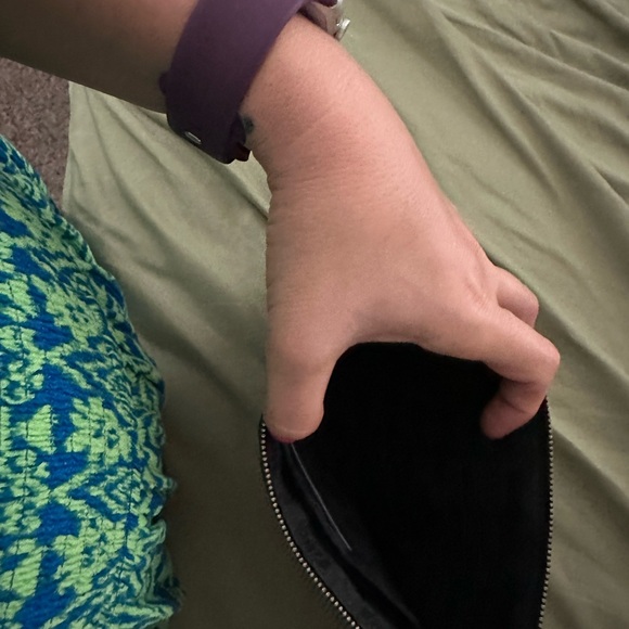 Michael Kors large wristlet - Picture 2 of 4